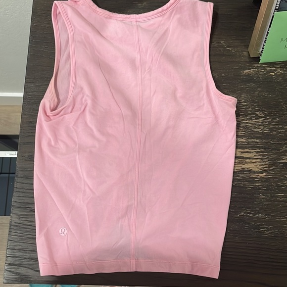 Lululemon pink crescent tank twist front - Picture 3 of 3
